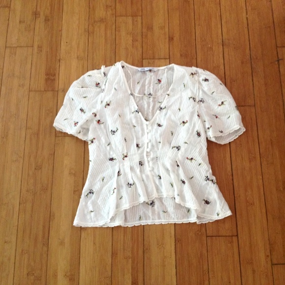 Zara Flowered Blouse - Picture 1 of 6